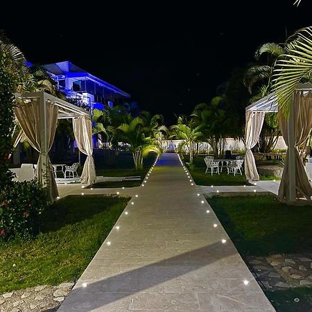 Daymond Blue Tropical Lodge Barahona Esterno foto