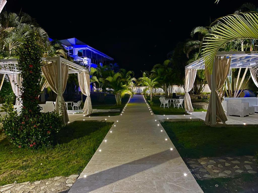 Daymond Blue Tropical Lodge Barahona Esterno foto